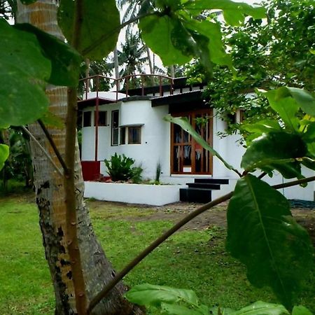 Somewhere Else Boutique Resort Mambajao Εξωτερικό φωτογραφία