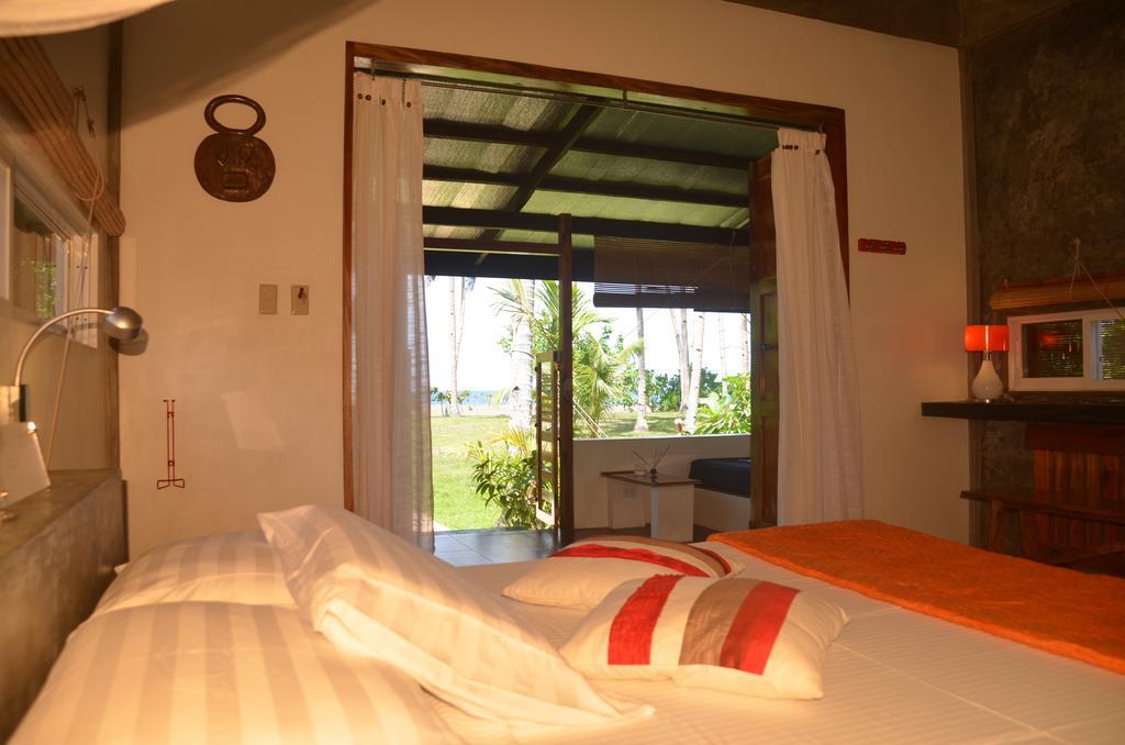 Somewhere Else Boutique Resort Mambajao Δωμάτιο φωτογραφία