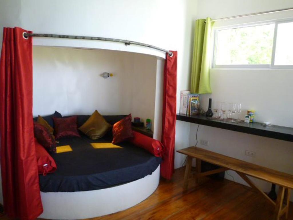 Somewhere Else Boutique Resort Mambajao Εξωτερικό φωτογραφία