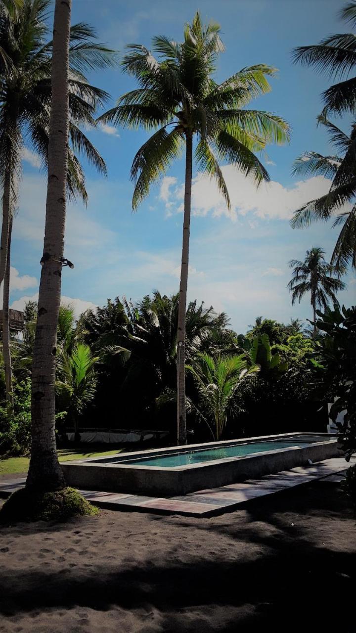 Somewhere Else Boutique Resort Mambajao Εξωτερικό φωτογραφία